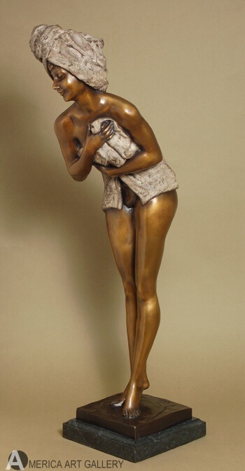 SPLENDID SENSUAL ART NUDE LADY BRONZE SIGNED SCULPTURE